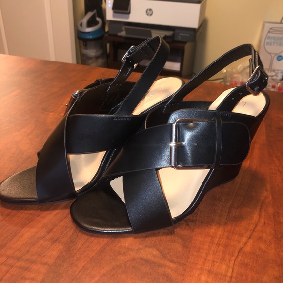 NEW Yoki Wedges - Picture 4 of 8